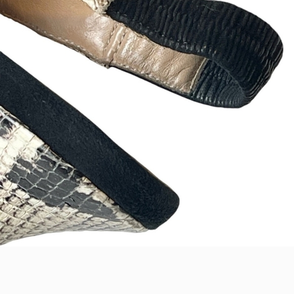 Natural Snake Embossed Slingback Kitten Heel Pointed Toe Suede Details Size 10 - Picture 9 of 13
